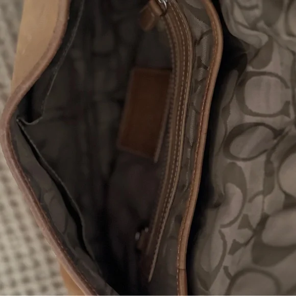 Coach Vintage Tan Leather SoHo Flap Bag with matching wallet - Picture 6 of 7